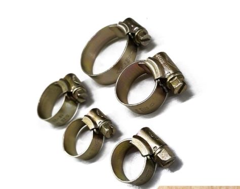 HOSE AND CLIPS
